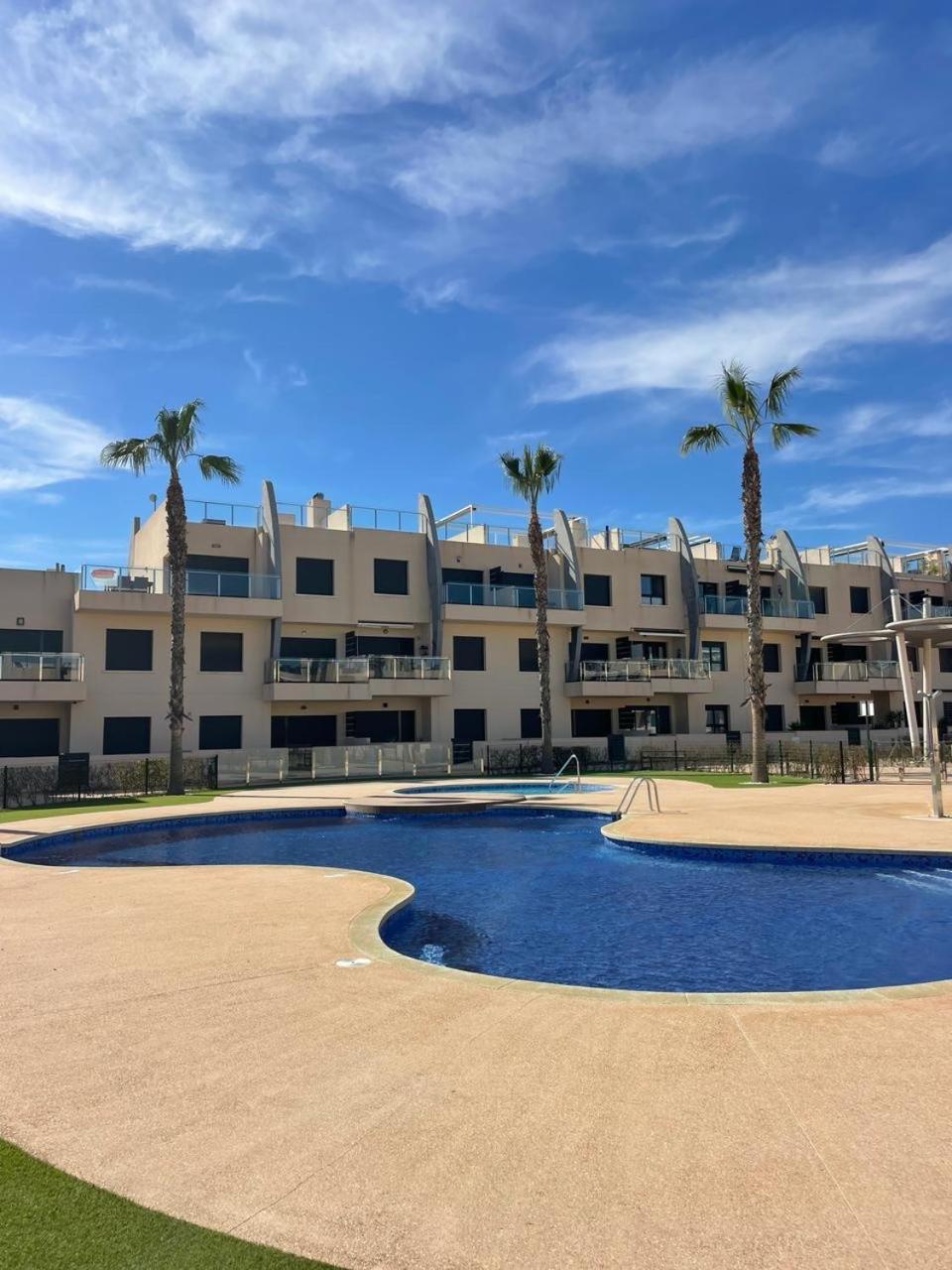 Torre de la Horadada Elisa Bay Apartment Mil Palmeras מראה חיצוני תמונה