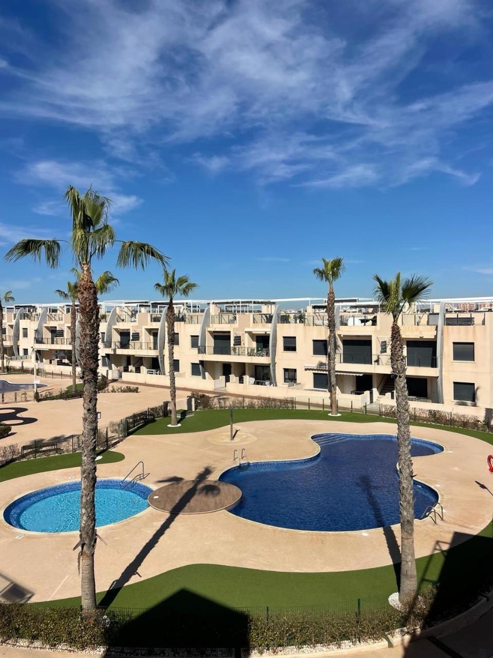 Torre de la Horadada Elisa Bay Apartment Mil Palmeras מראה חיצוני תמונה